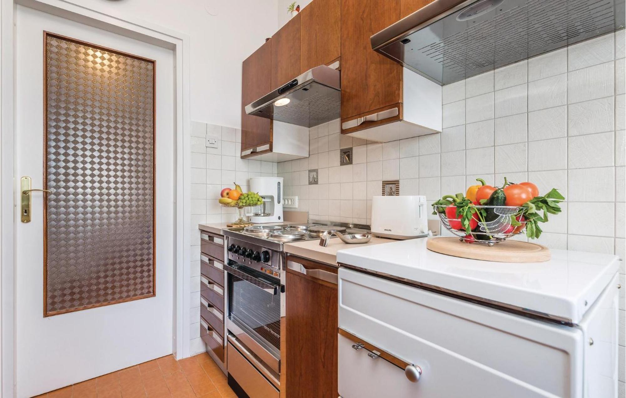 Nice Apartment In Lovran With House Sea View Exterior foto